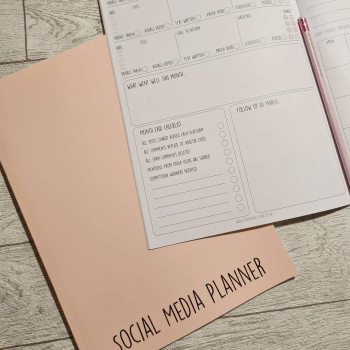 Social Media, Pretty Pink Planner